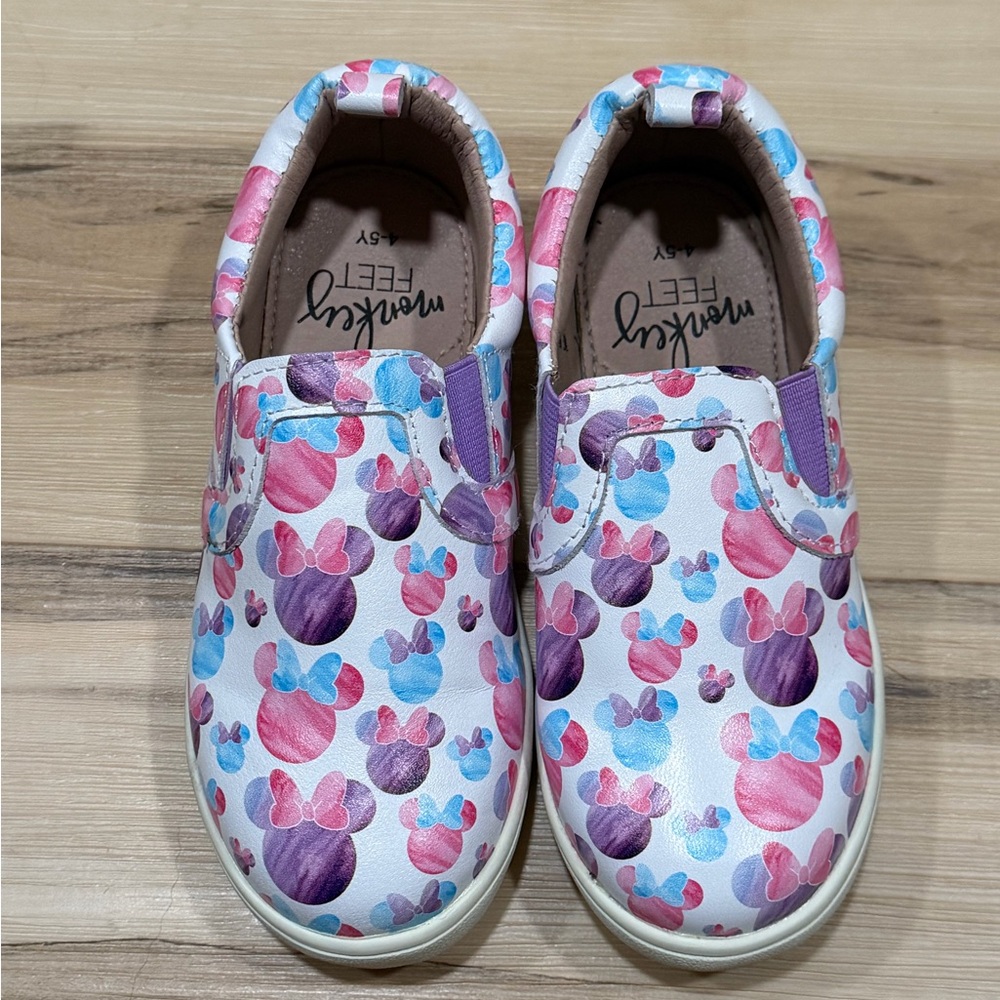 Monkey Feet Watercolor Minnie slides